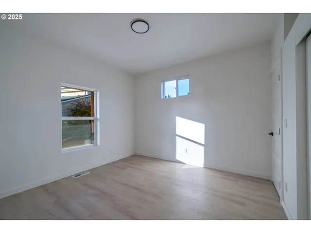 $699,000 | 5055 South Ridge Drive, Bay City, OR 97107