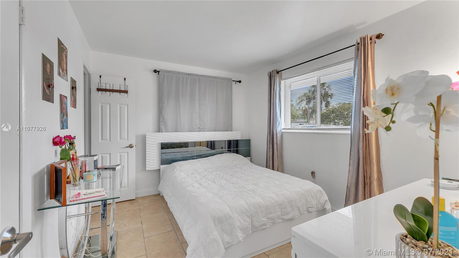 9810 Marlin Road Cutler Bay, FL 33157 - Photo 5 of 46