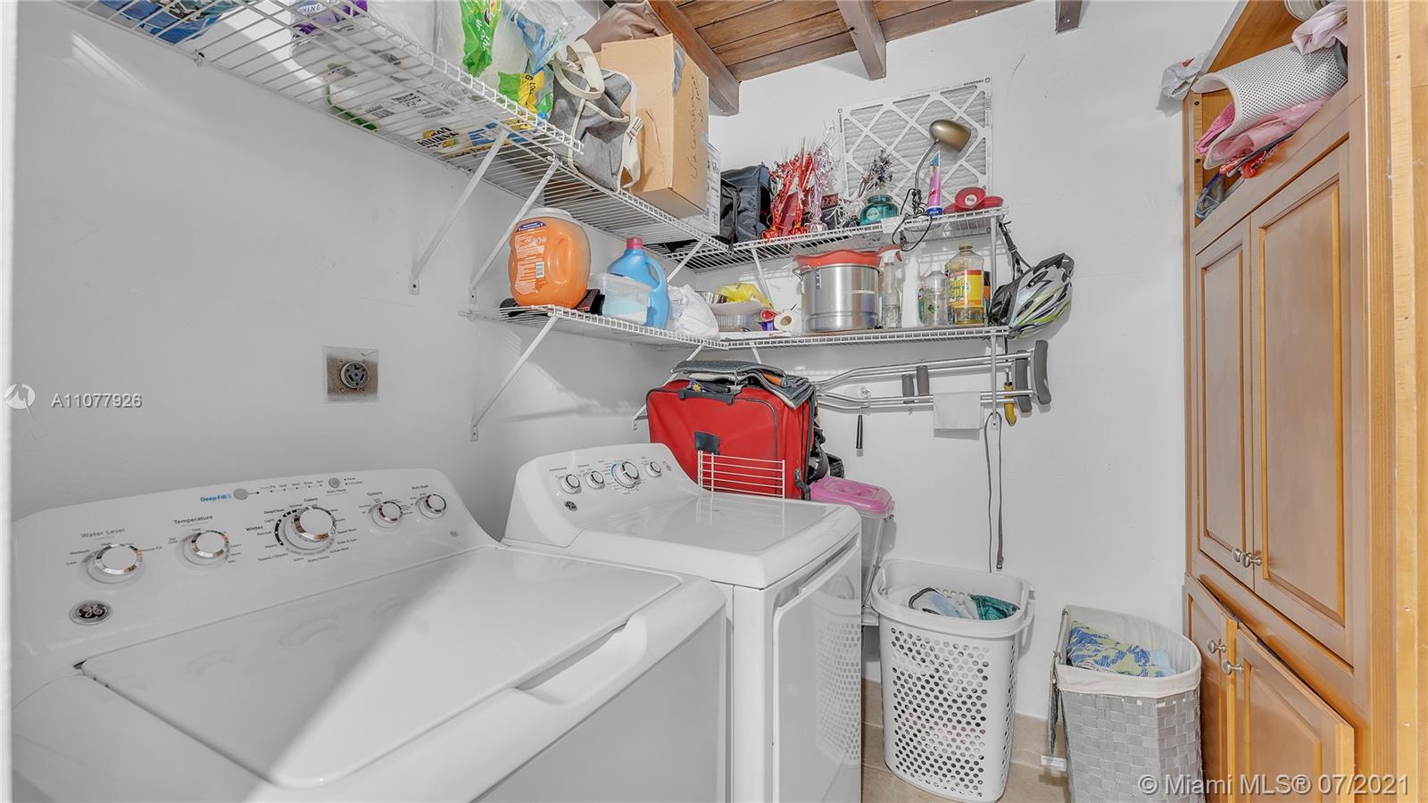 9810 Marlin Road Cutler Bay, FL 33157 - Photo 10 of 46