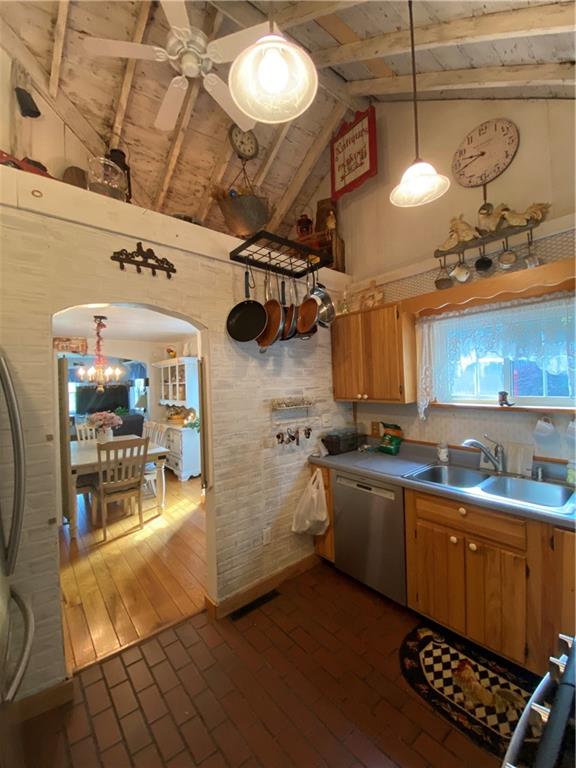 2570 Lytle Road Bethel Park, PA 15102 - Photo 14 of 42 Gallery Image 14