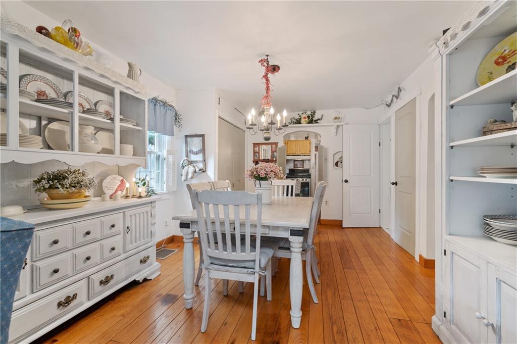 2570 Lytle Road Bethel Park, PA 15102 - Photo 16 of 42 Gallery Image 16