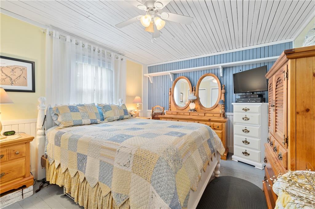 2570 Lytle Road Bethel Park, PA 15102 - Photo 20 of 42 Gallery Image 20
