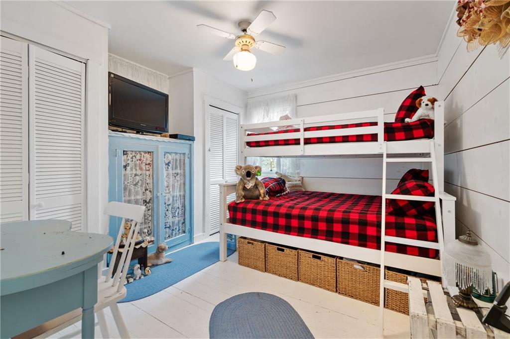 2570 Lytle Road Bethel Park, PA 15102 - Photo 24 of 42 Gallery Image 24