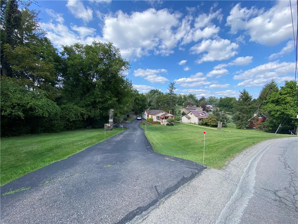 2570 Lytle Road Bethel Park, PA 15102 - Photo 33 of 42 Gallery Image 33