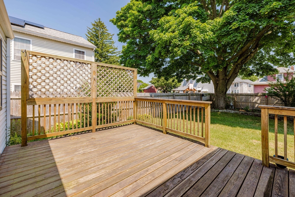 156 Harris Street Pawtucket, RI 02861 - Photo 6 of 41