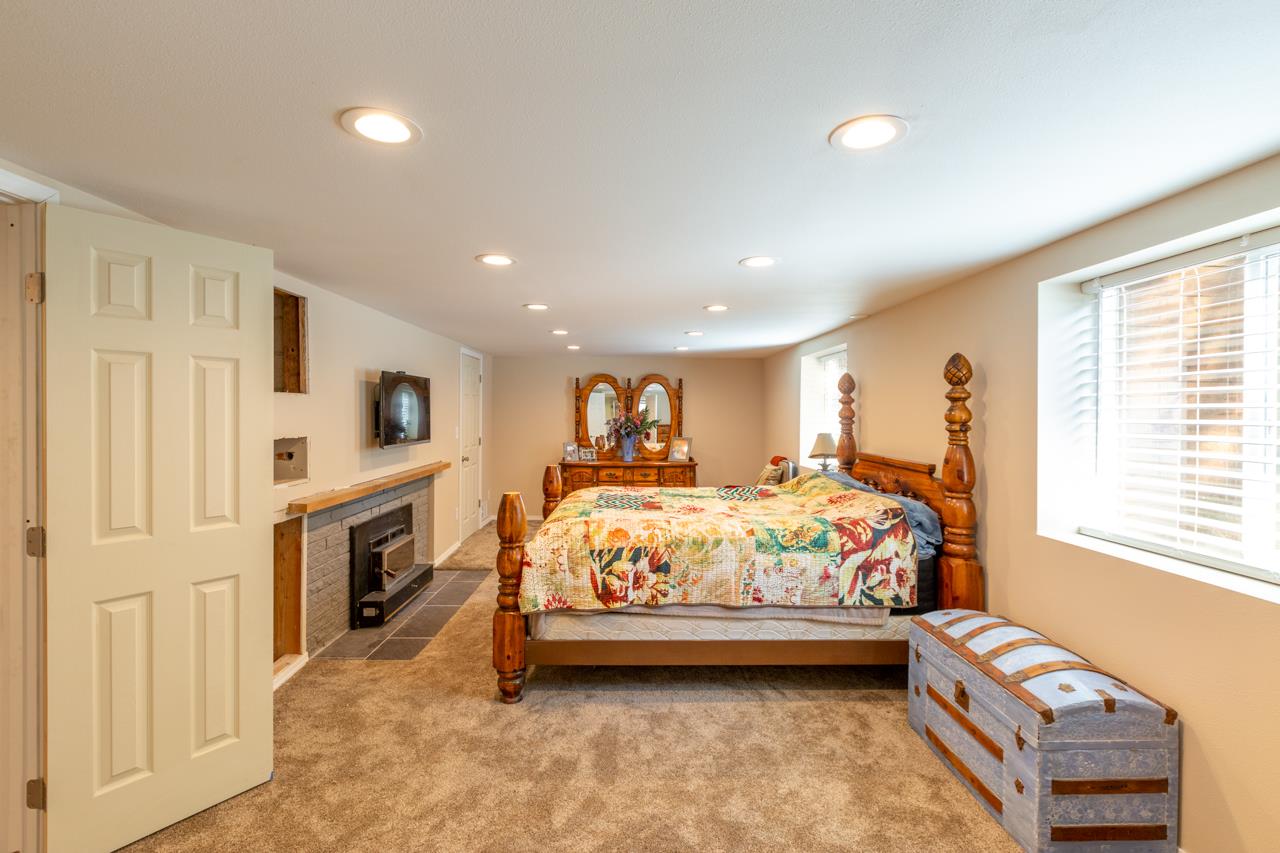 1004 South Edgerton Road Spokane Valley, WA 99212 - Photo 14 of 23