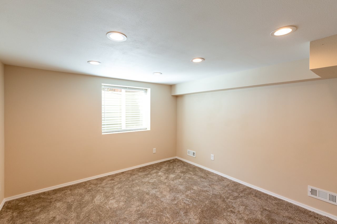 1004 South Edgerton Road Spokane Valley, WA 99212 - Photo 17 of 23