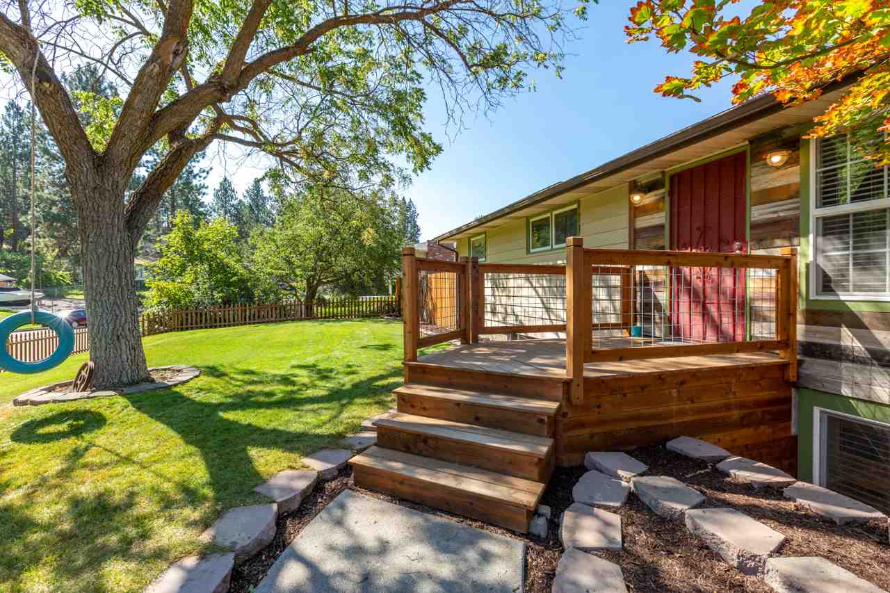 1004 South Edgerton Road Spokane Valley, WA 99212 - Photo 3 of 23