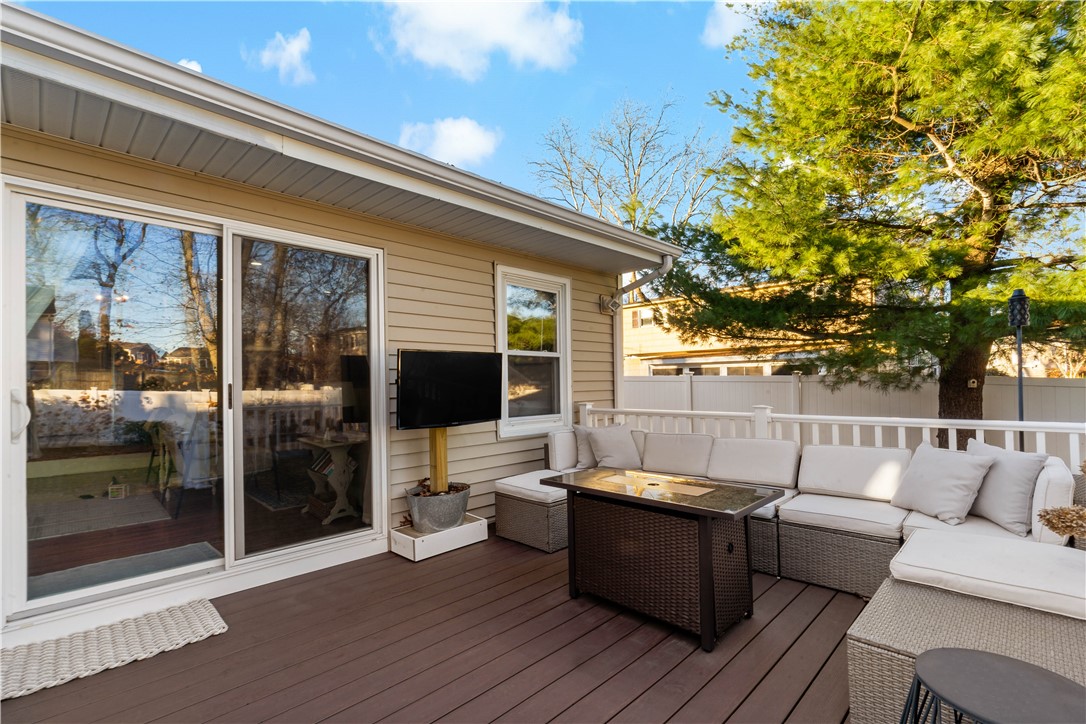 27 Linwood Road Cumberland, RI 02864 - Photo 24 of 33