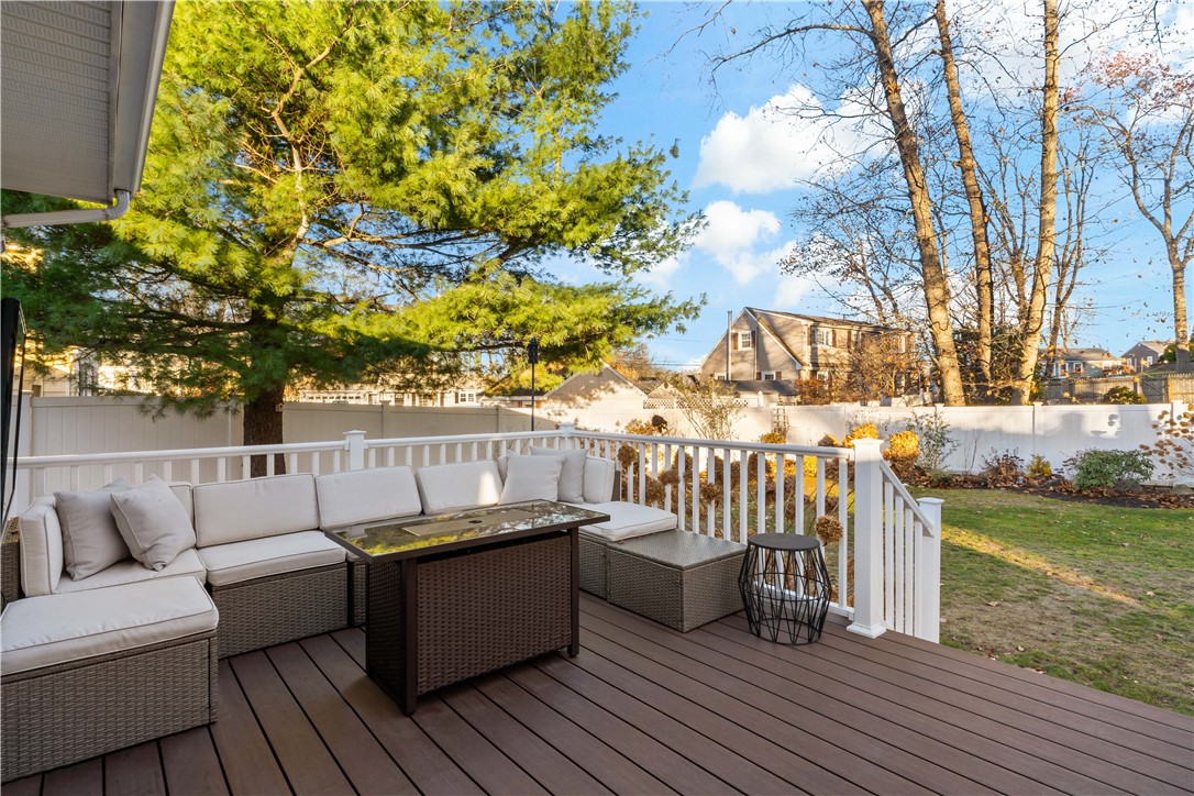 27 Linwood Road Cumberland, RI 02864 - Photo 25 of 33