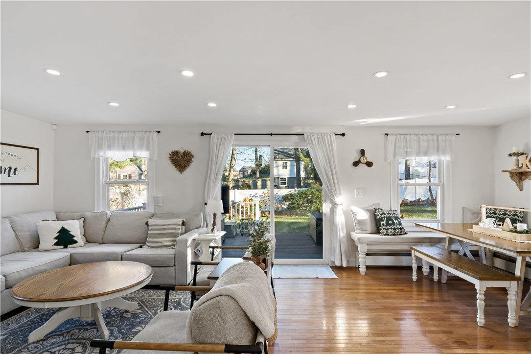 27 Linwood Road Cumberland, RI 02864 - Photo 30 of 33