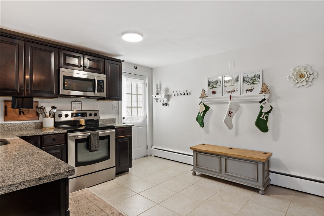 27 Linwood Road Cumberland, RI 02864 - Photo 32 of 33