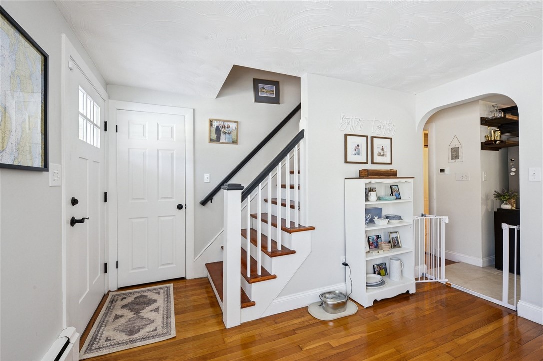 27 Linwood Road Cumberland, RI 02864 - Photo 5 of 33