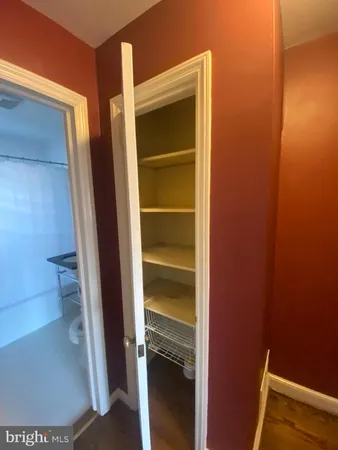 $4,295 | 22 Mt Vernon Avenue, Alexandria, VA 22301