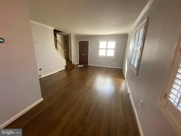 $4,295 | 22 Mt Vernon Avenue, Alexandria, VA 22301
