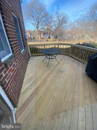 $4,295 | 22 Mt Vernon Avenue, Alexandria, VA 22301