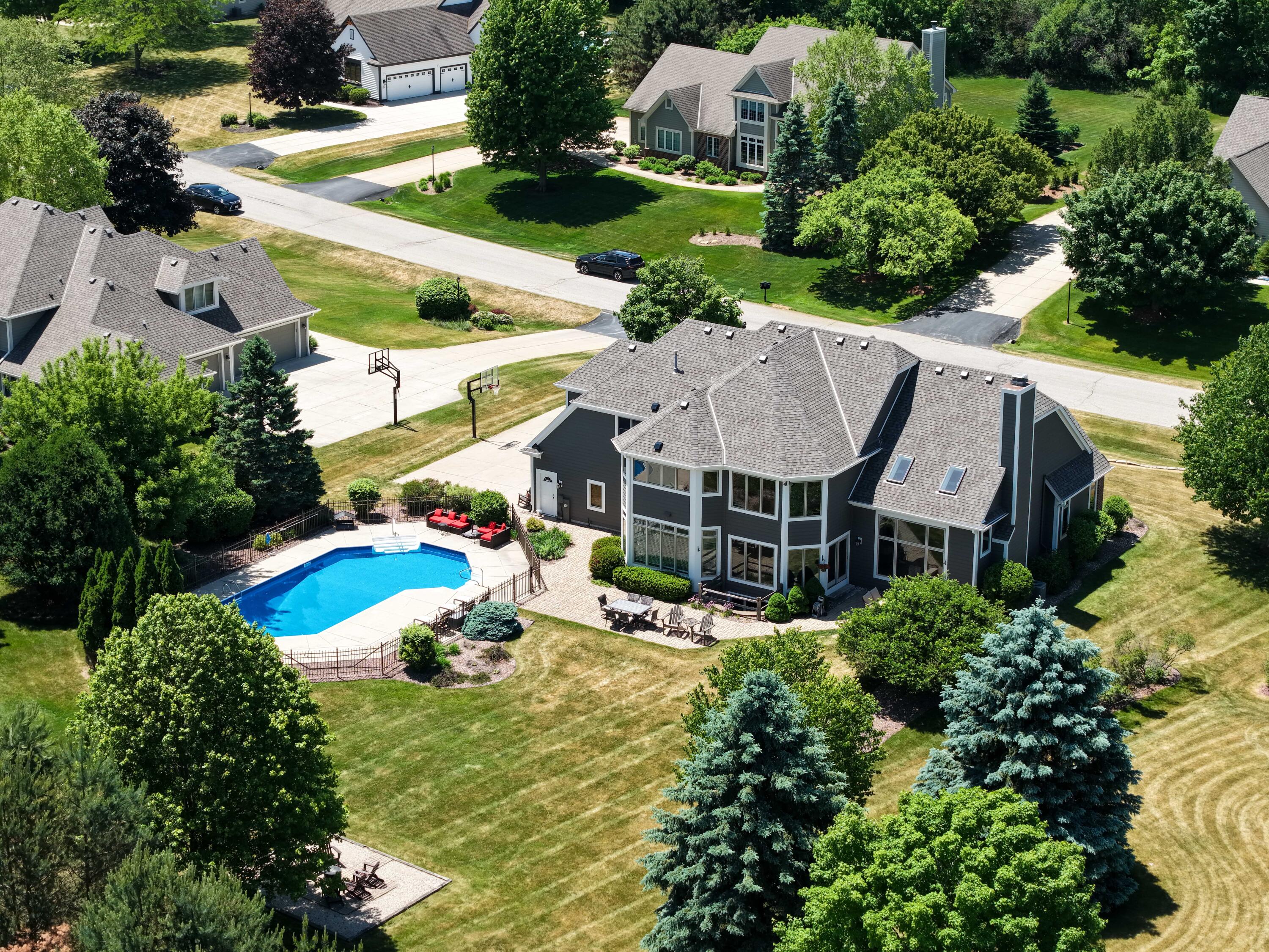 W289N3752 Huntsman Court Delafield, WI 53072 - Photo 2 of 88 DJI_20260604123748_0021_D