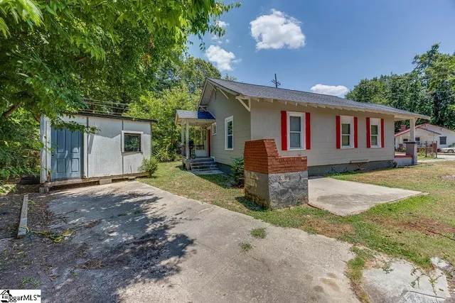 $135,000 | 46 Peachtree Street, Clinton, SC 29325