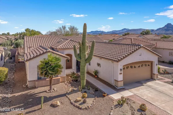 $399,000 | 7515 West Suncatcher Drive, Tucson, AZ 85743