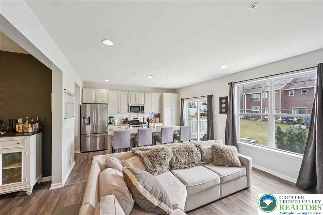 3985 Mink Road Emmaus, PA 18049 - Photo 10 of 45 Gallery Image 10
