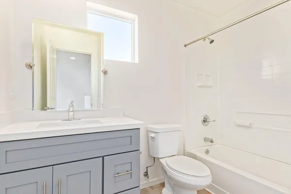 $2,290 | 3010 East Yale Street, Phoenix, AZ 85008