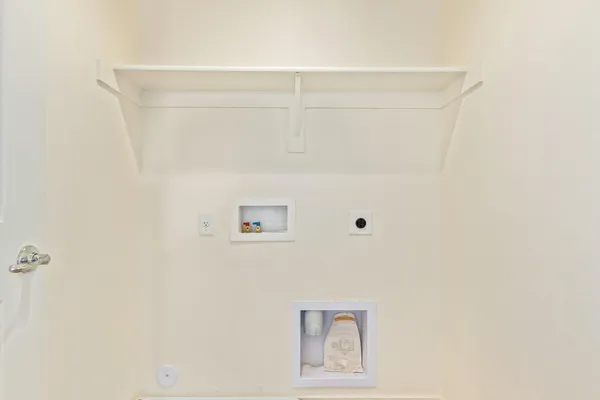 $2,290 | 3010 East Yale Street, Phoenix, AZ 85008