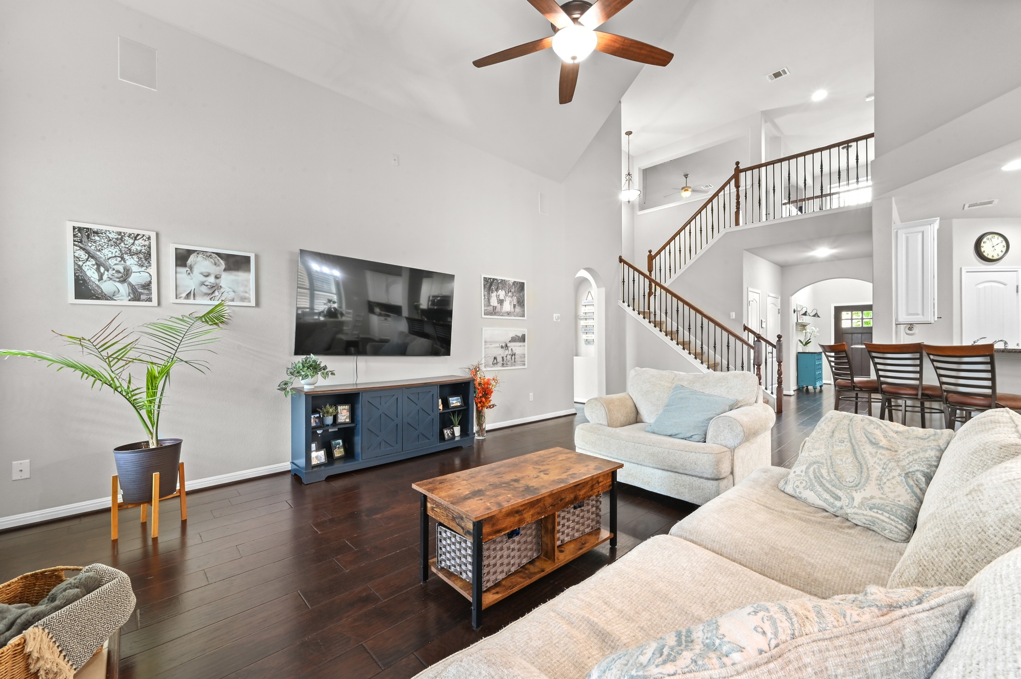 194 Treehaven Court Buda, TX 78610 - Photo 4 of 37 a living room with furniture and a flat screen tv