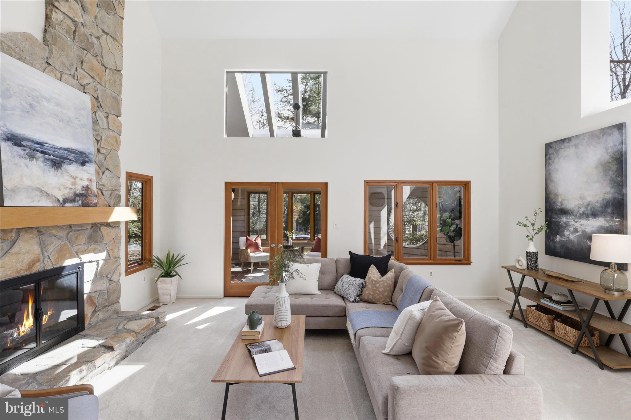 11574 Lake Newport Road Reston, VA 20194 - Photo 13 of 63