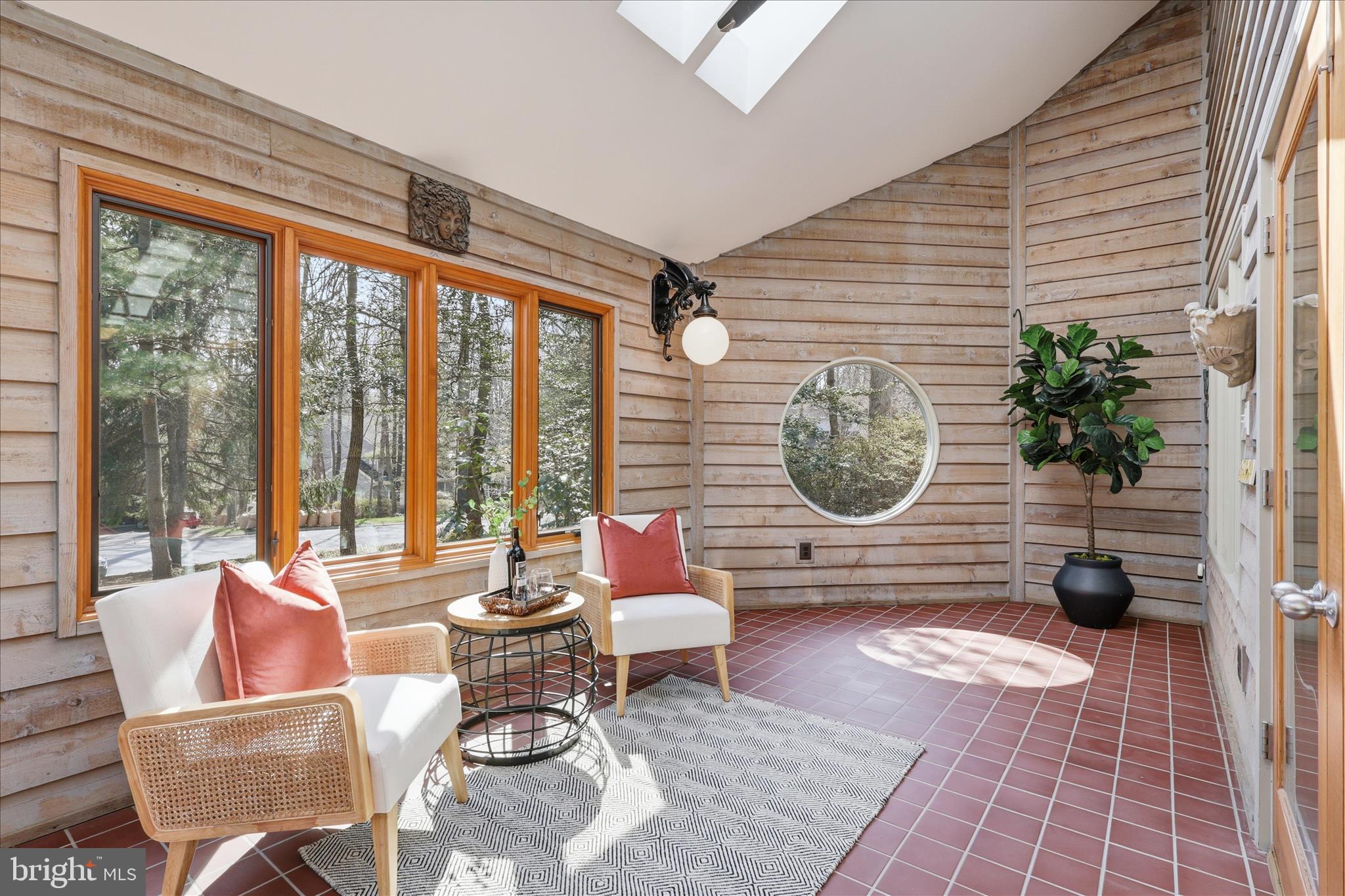 11574 Lake Newport Road Reston, VA 20194 - Photo 17 of 63 skylights and vaulted ceiling