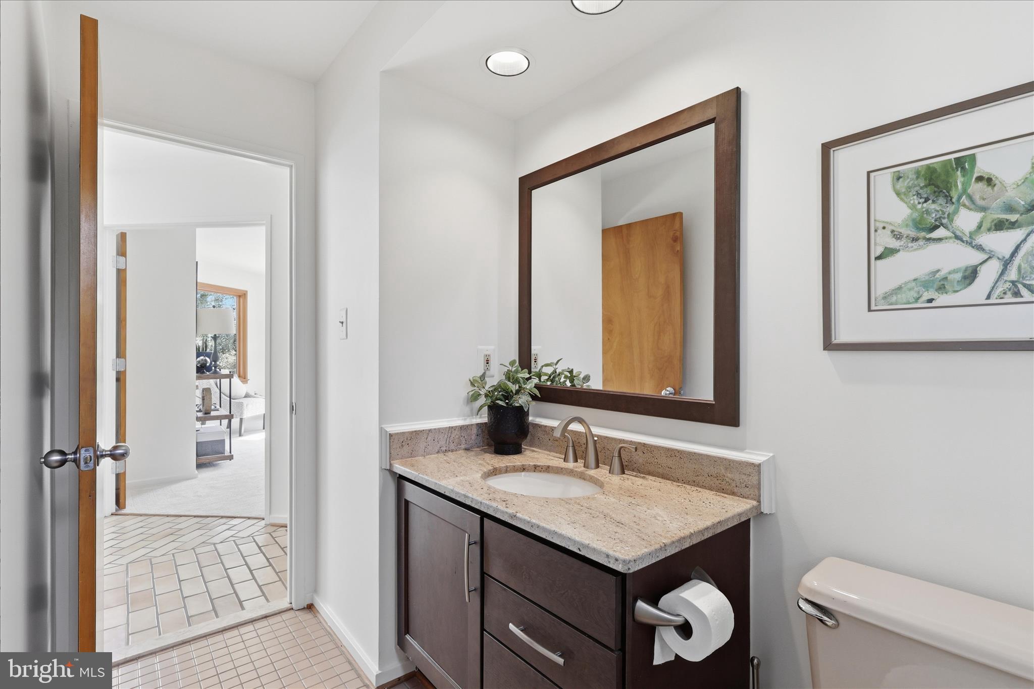 11574 Lake Newport Road Reston, VA 20194 - Photo 30 of 63