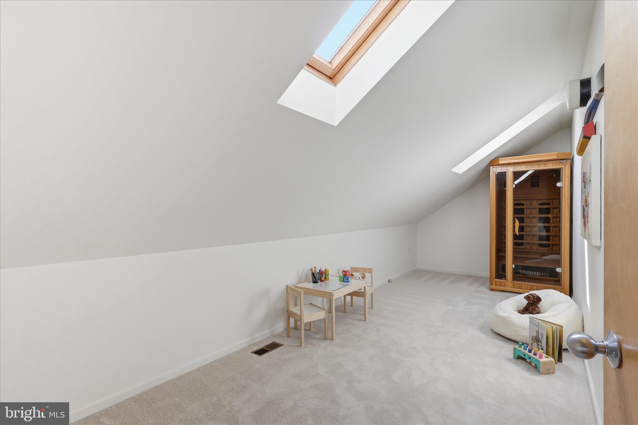 11574 Lake Newport Road Reston, VA 20194 - Photo 40 of 63