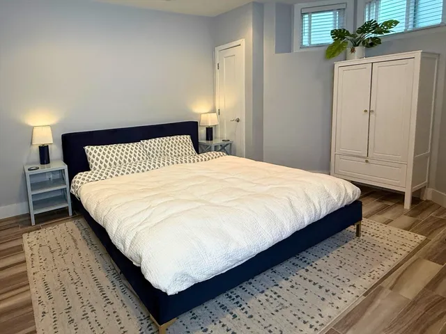 $6,100 | 495 East 4th Street, Unit 1, Boston, MA 02127