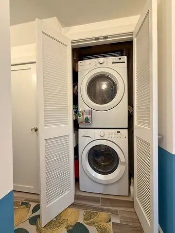 $6,100 | 495 East 4th Street, Unit 1, Boston, MA 02127