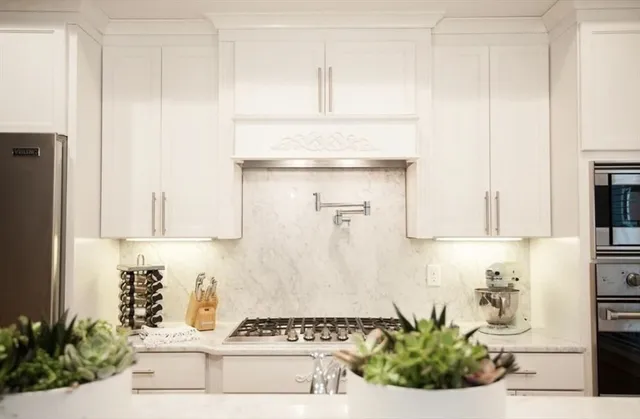 $6,100 | 495 East 4th Street, Unit 1, Boston, MA 02127