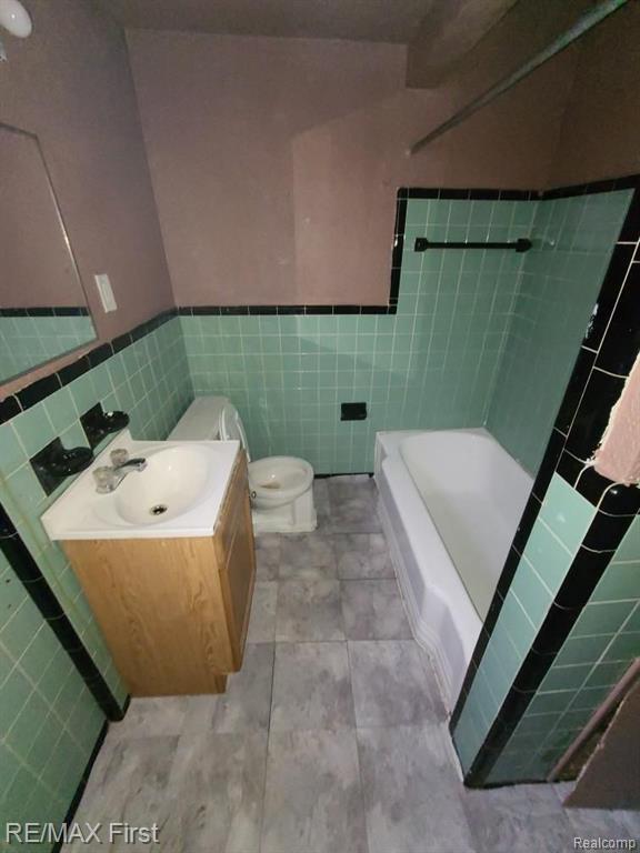 14801 Joy Road, Unit 4 Detroit, MI 48228 - Photo 2 of 6