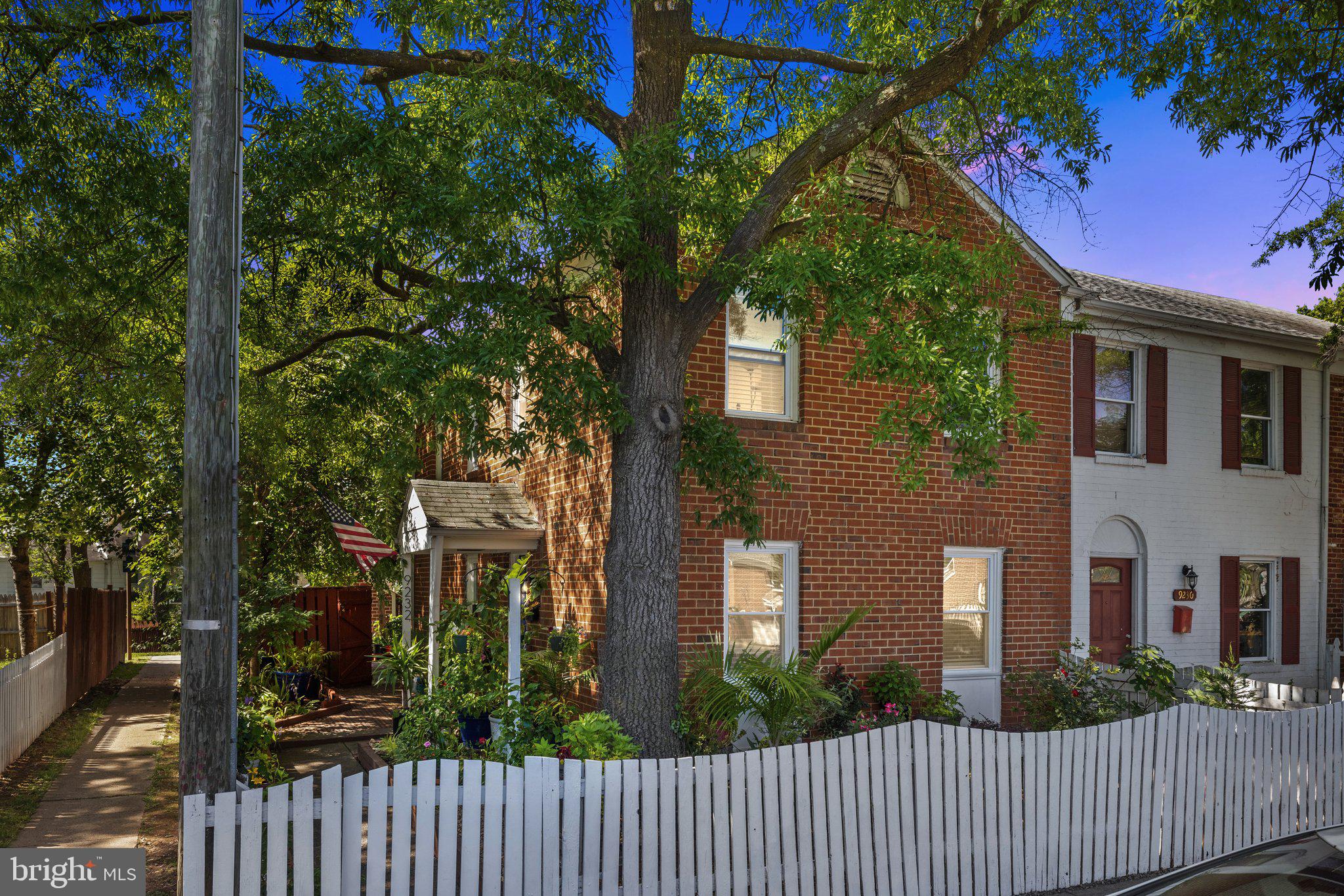 9232 Hood Road Manassas, VA 20110 - Photo 1 of 48 Gallery Image 1
