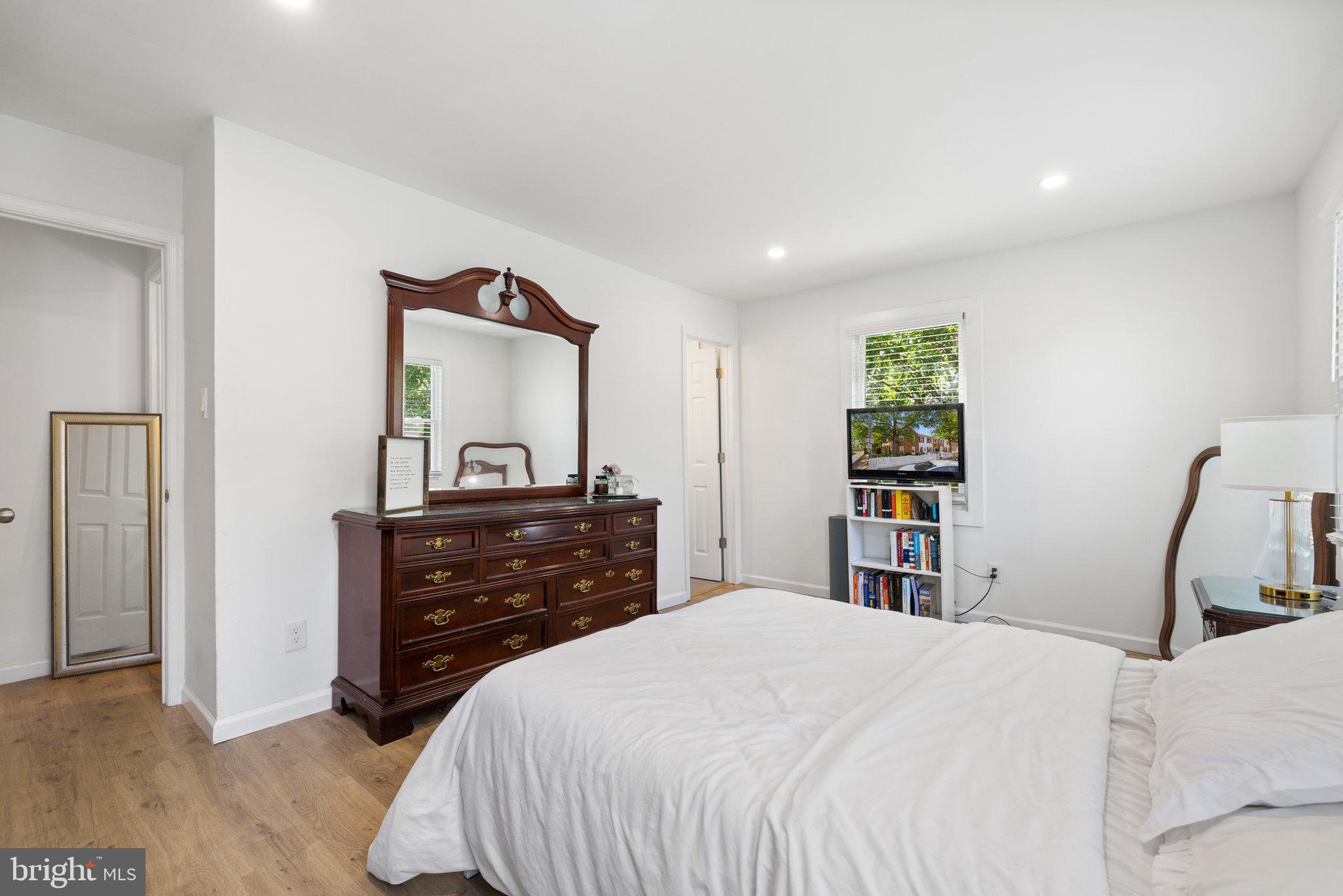 9232 Hood Road Manassas, VA 20110 - Photo 35 of 48 Gallery Image 35