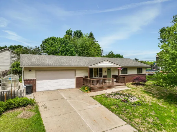 $315,000 | 3941 Loch Drive, Highland, MI 48357