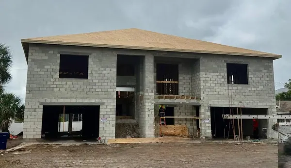 $2,550,000 | 104 18th Street, Belleair Beach, FL 33786