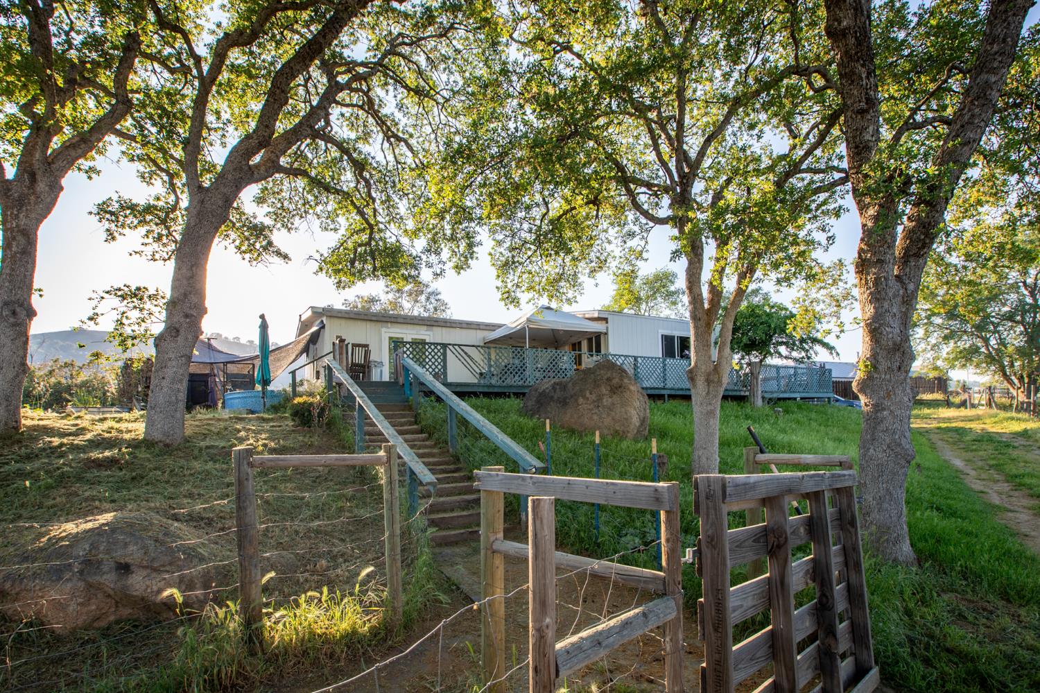 35032 George Smith Road Squaw Valley, CA 93675 - Photo 1 of 40