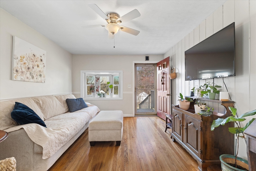 33 Marcius Road Worcester, MA 01607 - Photo 6 of 33