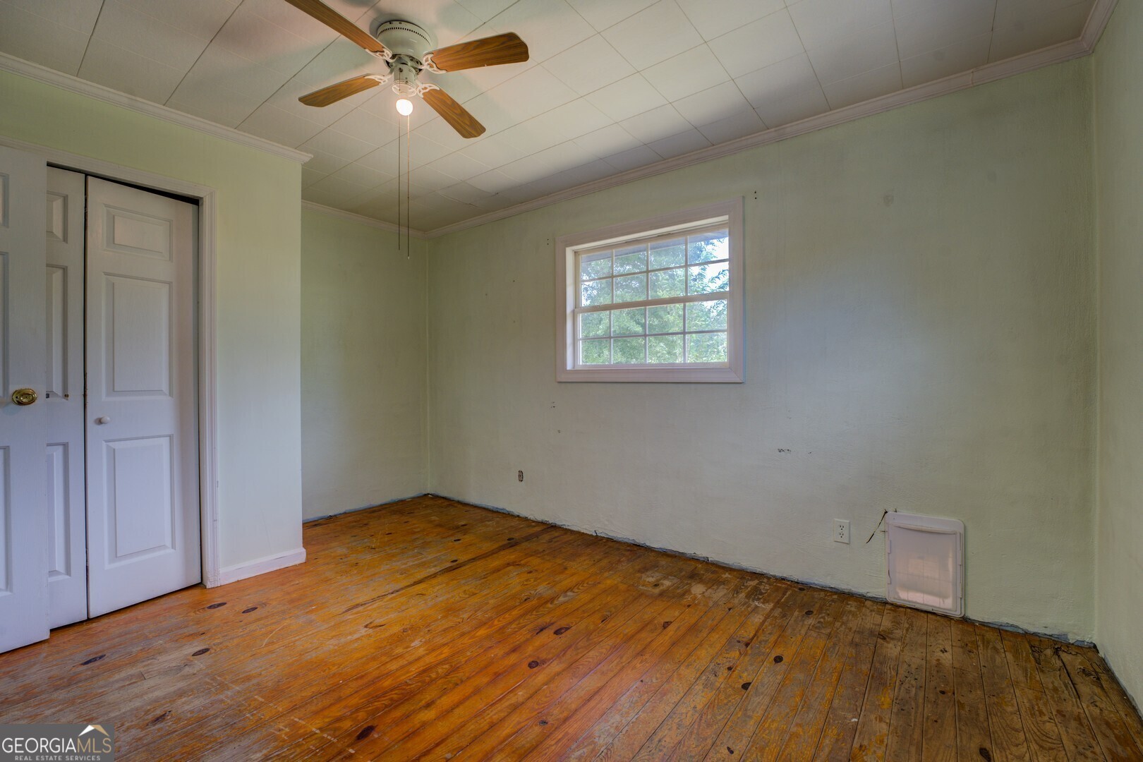 114 Mabry Road Jackson, GA 30233 - Photo 46 of 57 wooden floor in an empty room