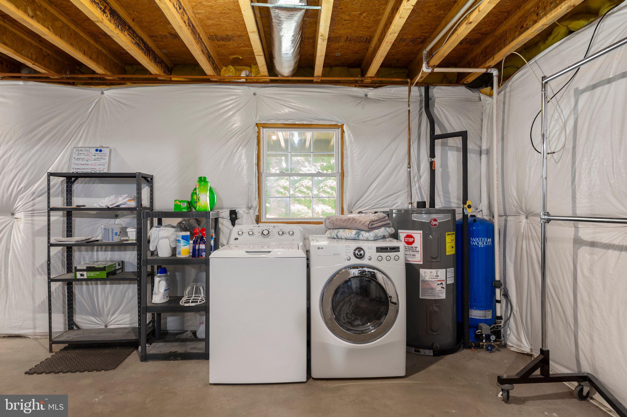 5550 Courtneys Corner Road Sumerduck, VA 22742 - Photo 35 of 49 Washer & Dryer convey