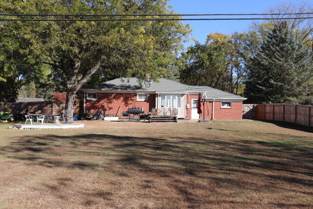 101 North Newman Road Lake Orion, MI 48362 - Photo 5 of 67 IMG_2839