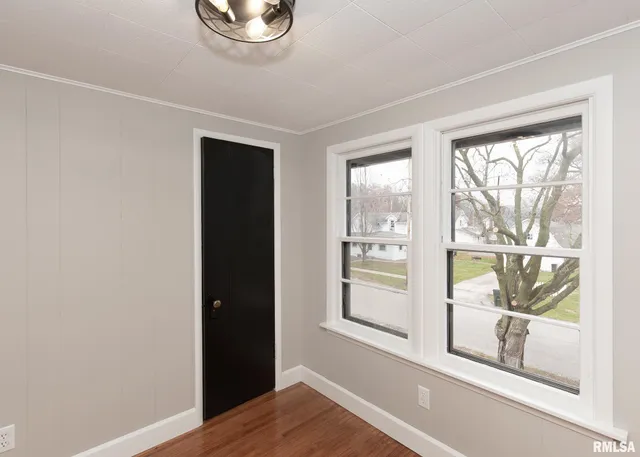 $215,000 | 213 North Williams Street, Geneseo, IL 61254