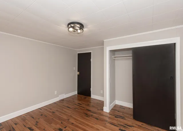 $215,000 | 213 North Williams Street, Geneseo, IL 61254