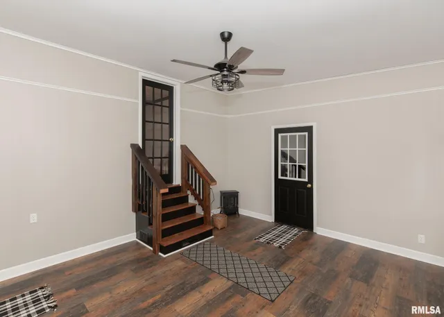 $215,000 | 213 North Williams Street, Geneseo, IL 61254
