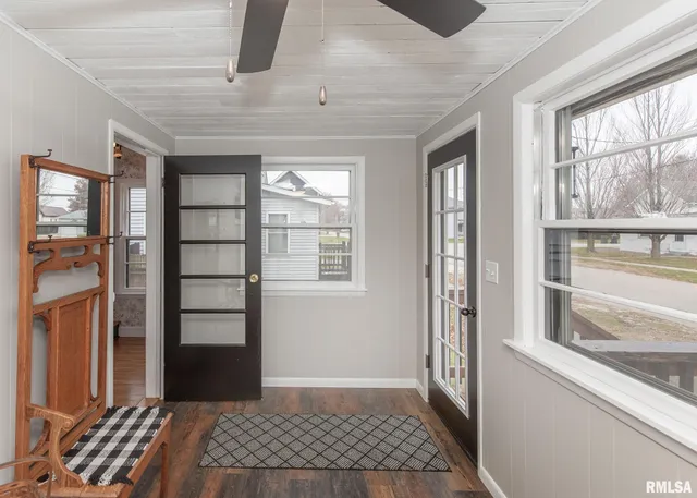 $215,000 | 213 North Williams Street, Geneseo, IL 61254