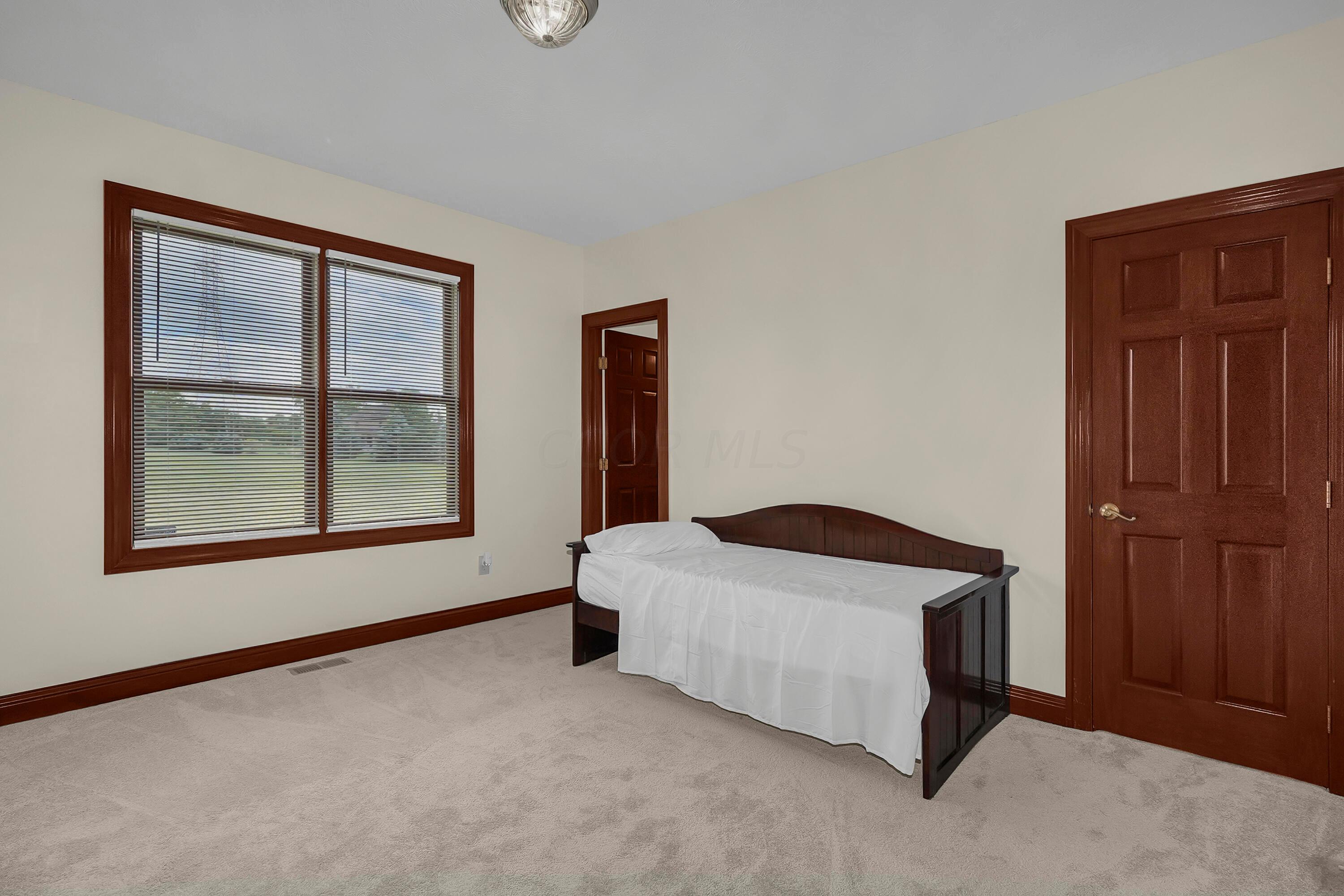 10102 Allen Road Pickerington, OH 43147 - Photo 22 of 48 DSC01145