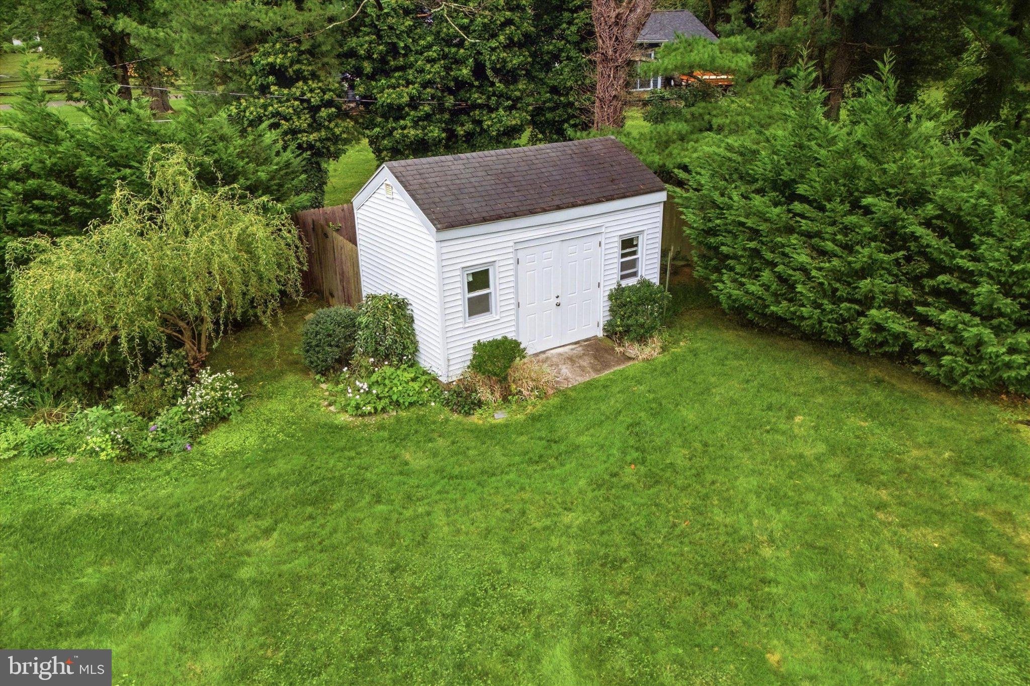 1484 Grasshopper Road Huntingdon Valley, PA 19006 - Photo 31 of 38 Shed